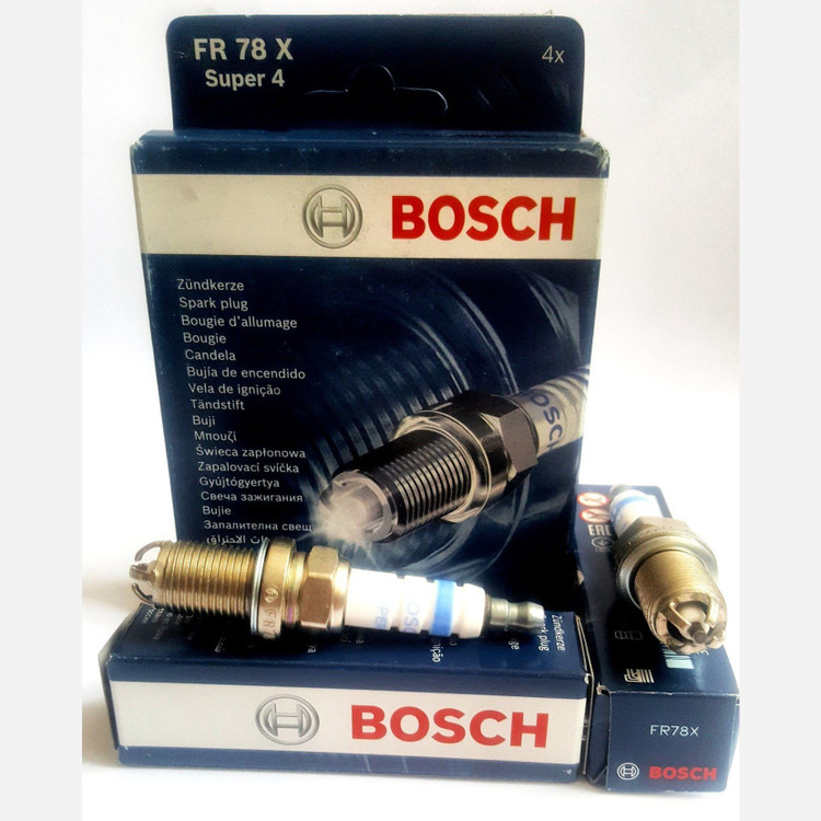 شمع خودرو بوش BOSCH FR78X چهار پلاتین پایه کوتاه اورجینال روسیه - بسته 4 عددی
